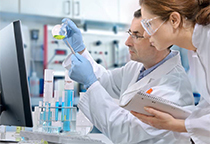 9月16号，，，，，，张晓丽将加入第9届中国国际新药创造前沿手艺与工业化生长岑岭论坛