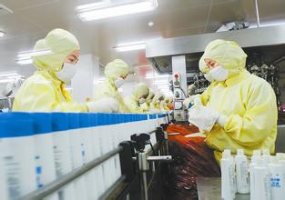 大企业仍新药研发，，，，，小药企谋重组