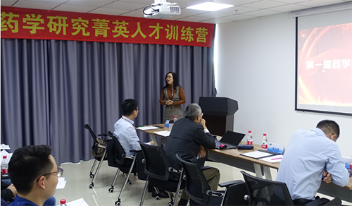 威客电竞制剂部高级主任周晓堂