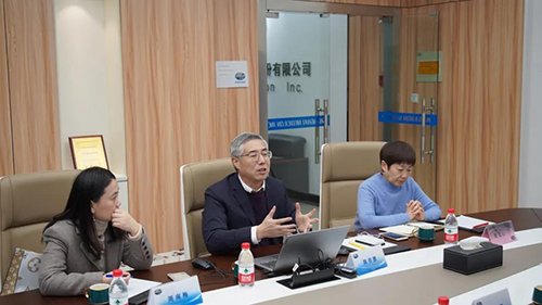 威客电竞生物医药首创人&CEO陈春麟博士，，，，，药效部执行主任董文心博士，，，，，公司事务部总监周南梅等