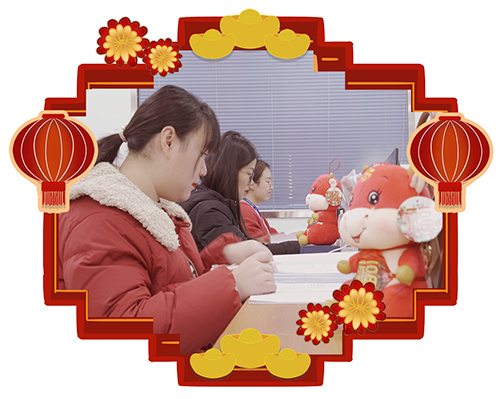 少年自知时光贵，，，，，，，，策马扬鞭自奋蹄