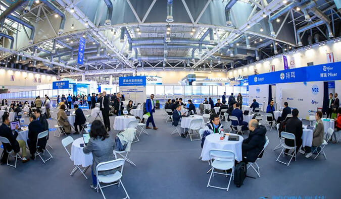 字斟句酌 | ?威客电竞闪灼BIO CHINA 2025！